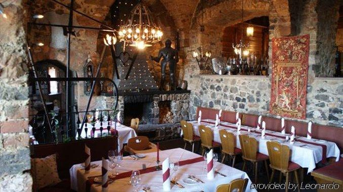 Burghotel Staufenberg Staufenberg  Restaurante foto